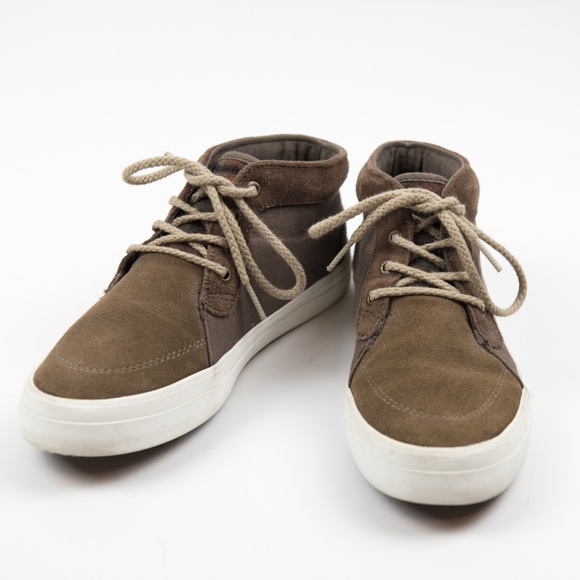 sperry suede sneakers
